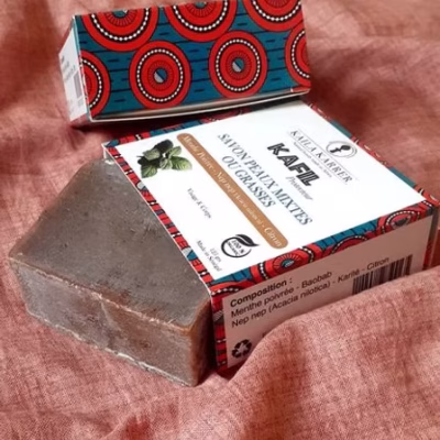 Savon KAFIL pour peaux grasses et acnéiques, au citron et menthe poivrée