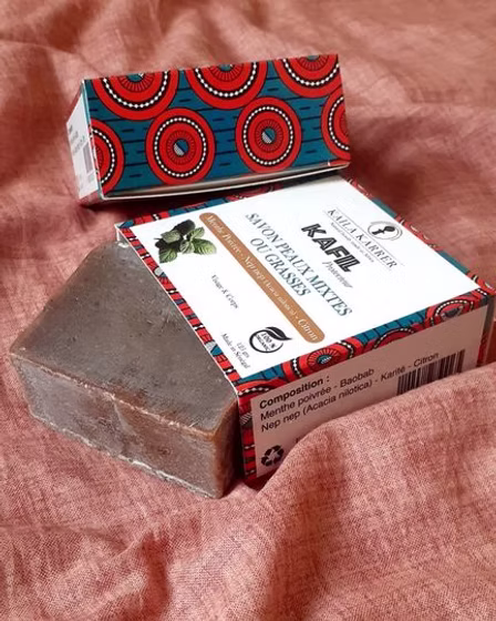 Savon KAFIL pour peaux grasses et acnéiques, au citron et menthe poivrée