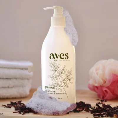 Gel douche au moringa AYES Essentielle – soin détoxifiant et réparateur pour une peau purifiée et revitalisée.