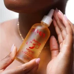 Élixir d’Amour AYES – Huile sèche sublimante à l’hibiscus